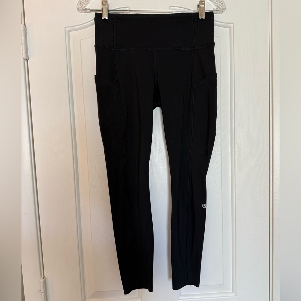 lululemon athletica black leggings with pockets